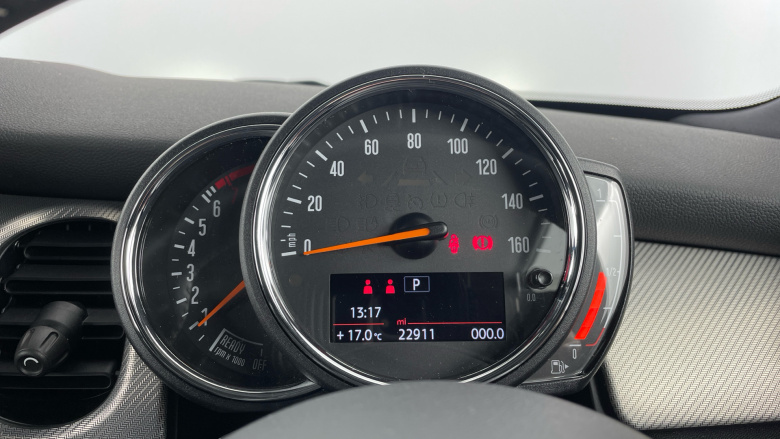 MINI Hatchback 2.0 Cooper S Exclusive 3dr Auto Petrol Hatchback